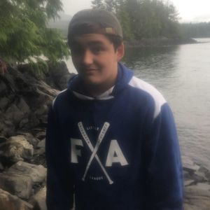 Meet your Posher, Jonathan